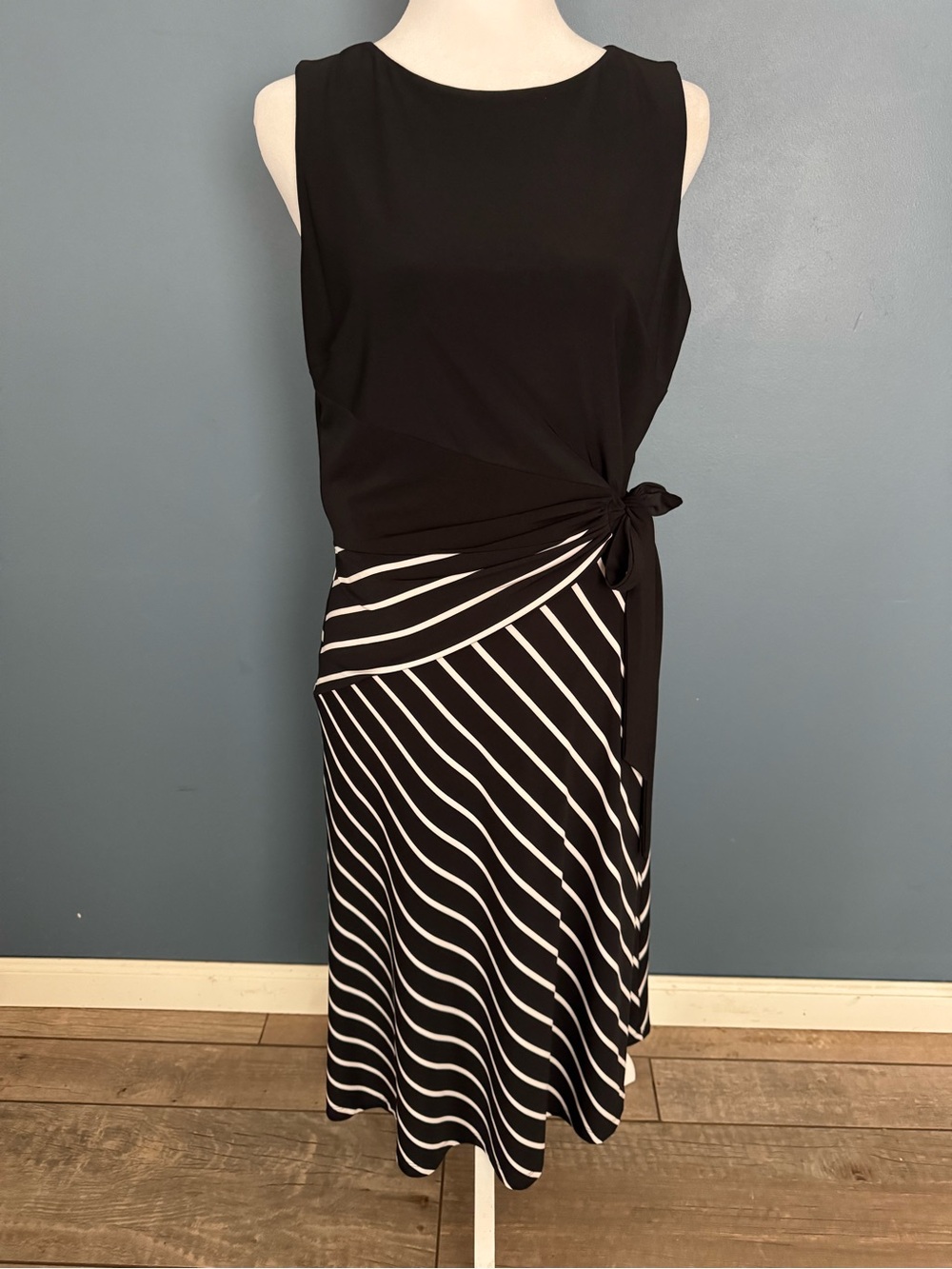Ralph Lauren LRL Katonda Striped Side-Tie Dress Black White Dress 10